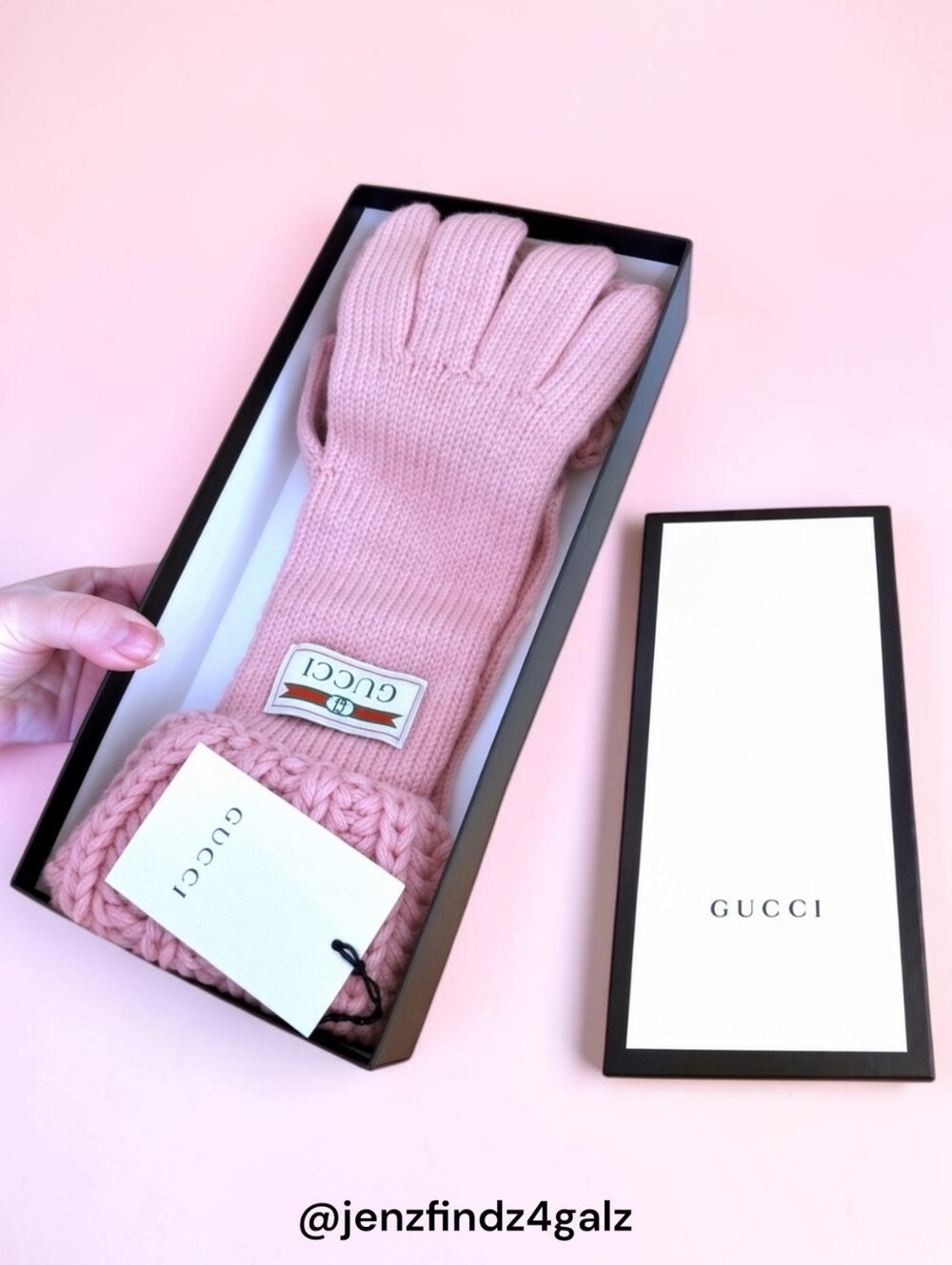 NWT Gucci Rose Pink 100% Wool Knit Bibigloves With Box - Medium Women's